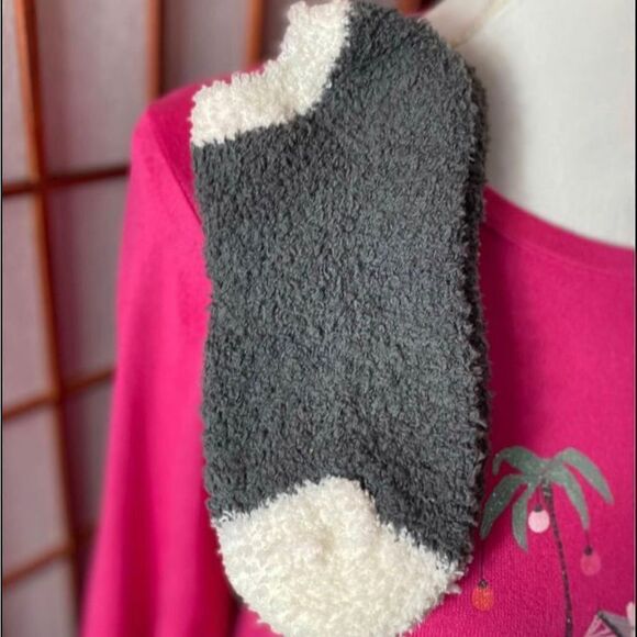 HUE Women's Medium Printed Knit Tee and Pant 3 Piece Pajama Set - Picture 4 of 8